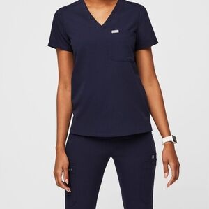 FIGS | Catarina One-Pkt Top + Livingston Basic Pant | Navy Blue, size XXS